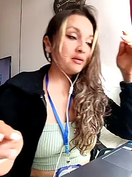 ALEJA  07 online show from September 27, 8:49 pm