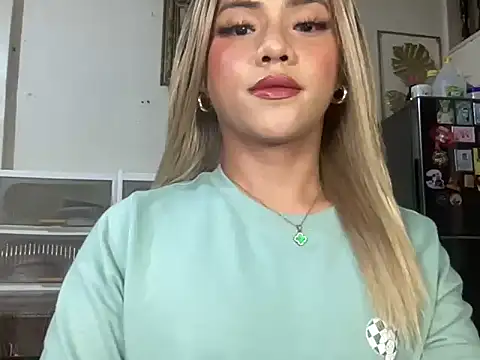 calimonroe online show from March 14, 8:54 pm