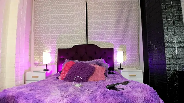 Zamara Kleii online show from December 14, 4:51 am