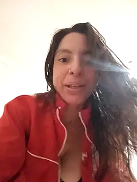 chicalunar24 online show from April 29, 7:19 pm