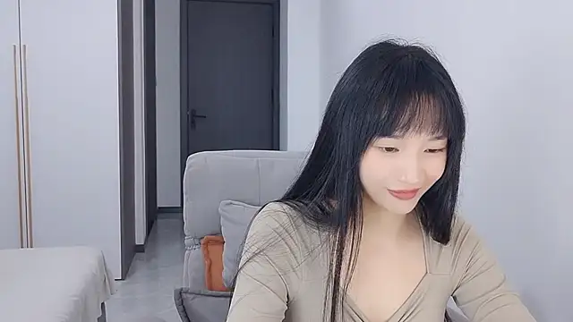 Lisa-3333 online show from October 30, 2:18 pm
