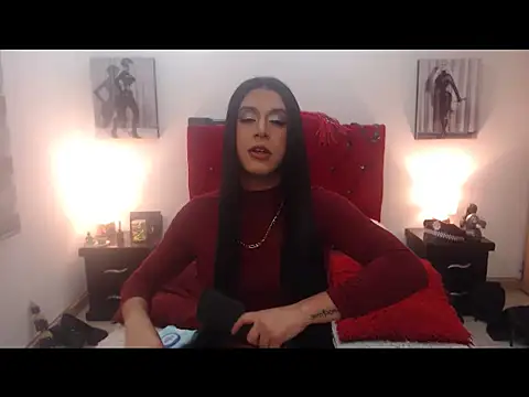 CharlotteBrooks online show from March 5, 10:49 pm