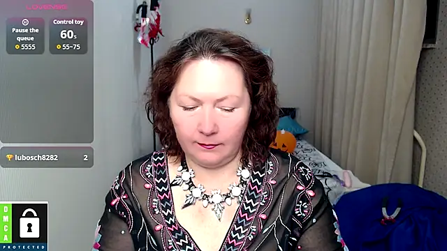 Snapshot of milf_hornys chatting on October 21, 5:28 pm milf hornys online show from October 21, 5:28 pm