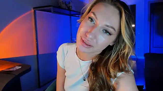 MariGven online show from November 18, 2:40 pm