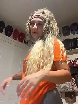 Chicagobabe online show from September 10, 7:30 am