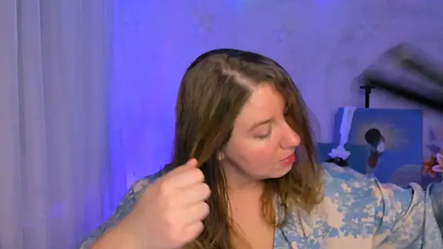 NancySanders online show from October 17, 3:48 pm