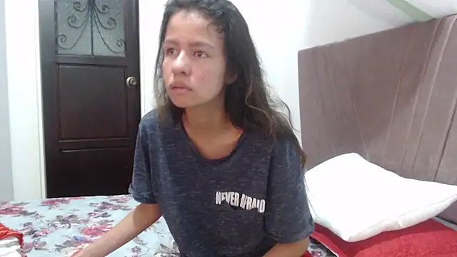 nathaly jones  online show from January 17, 12:23 pm