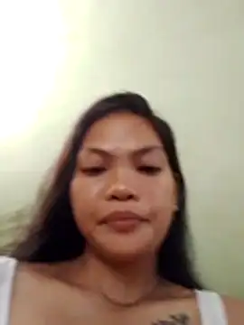 missluvv online show from March 22, 7:03 am