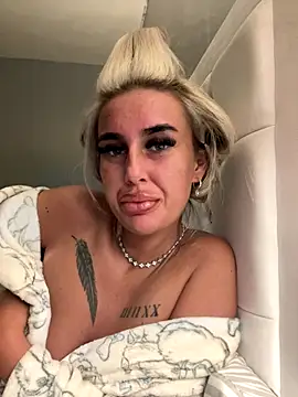 EllieMaeBaby online show from November 24, 10:45 pm