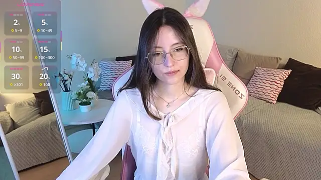 EsmaWonka online show from March 18, 7:13 am