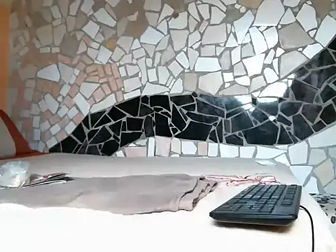 Pretty miss devilxxx35 online show from February 1, 10:14 am