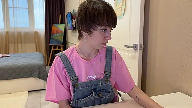 daniellia  online show from March 27, 2:18 pm