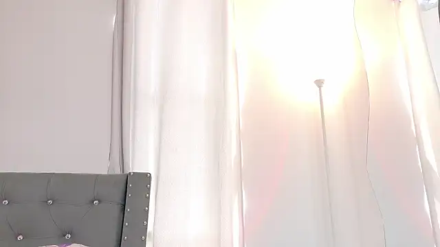 sara queen10 online show from February 9, 7:49 pm