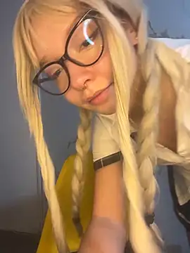 JuliethMoss online show from March 21, 8:19 am