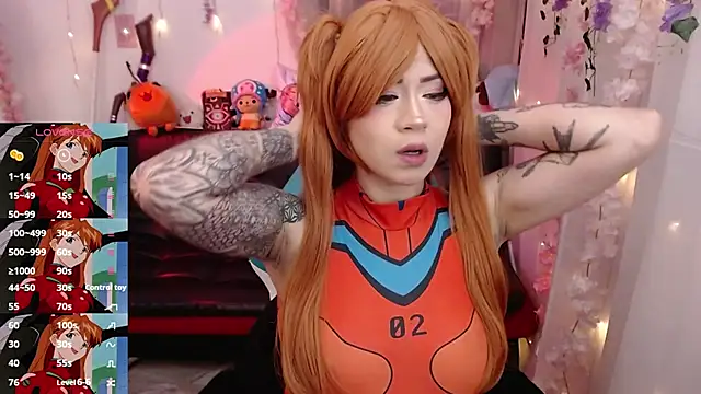 jadedelux  online show from October 5, 8:03 pm