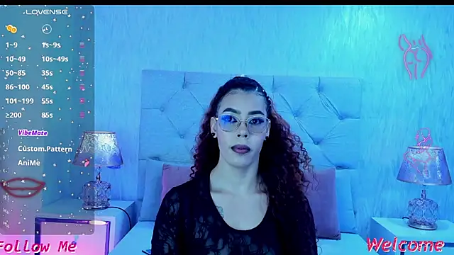 Pamelamiler   online show from March 19, 5:50 pm