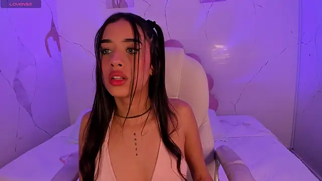 GabyOwens online show from February 25, 10:30 pm