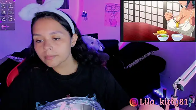 Snapshot of lila_kitty81 chatting on October 21, 10:25 pm lila kitty81 online show from October 21, 10:25 pm