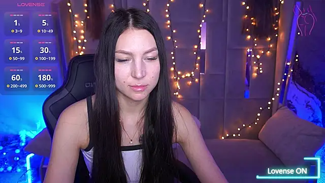 EliseVelour online show from February 25, 2:04 pm