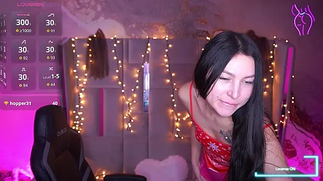 EliseVelour online show from March 5, 2:02 pm