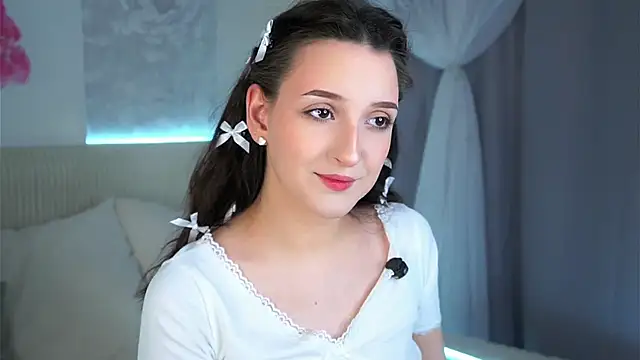 FalineBeacher online show from March 6, 1:44 am