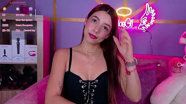 Chloegi   online show from October 27, 10:59 pm