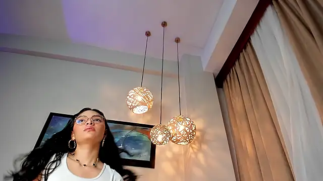 LunaAspen  online show from January 31, 7:11 pm