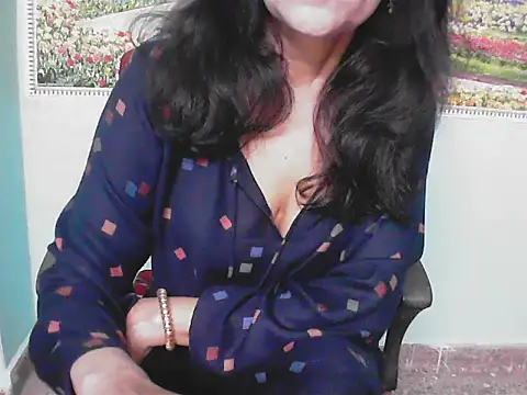 Lovely bhabhi143 online show from March 8, 6:17 am