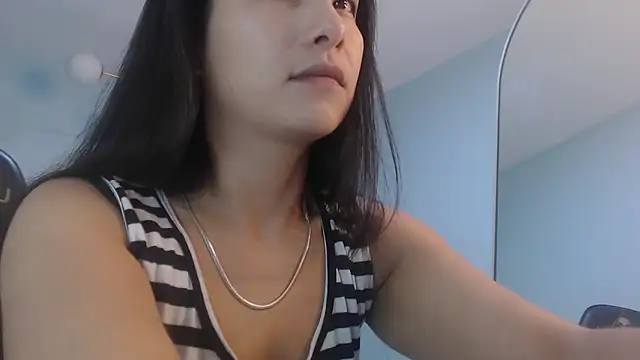 victoria hernandez t  online show from February 28, 1:43 pm