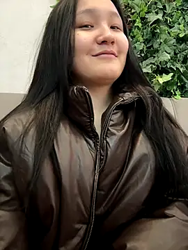 Snapshot of KissMeEva chatting on October 22, 7:46 am KissMeEva online show from October 22, 7:46 am