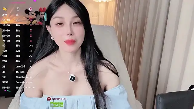 Xiatian520  online show from April 1, 1:41 pm