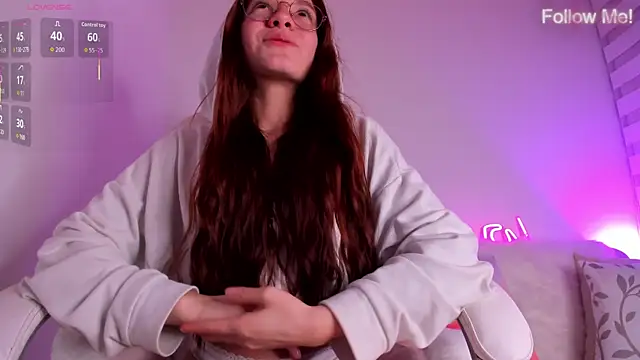 Ellie lowell online show from April 3, 3:26 am