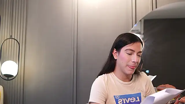 Ariaa Isabell online show from March 12, 6:43 pm