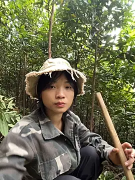 Phayphay77 online show from October 27, 8:21 am