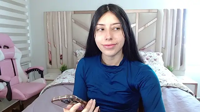 violett star1 online show from March 7, 1:18 pm