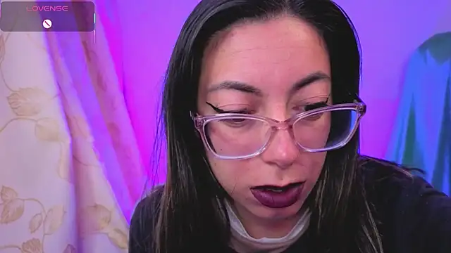 Miranda sexlove  online show from February 11, 6:04 am