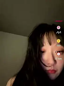 Etherealcat33 online show from April 30, 4:39 am