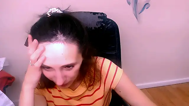 Snapshot of AlissaJersi chatting on October 16, 9:23 am AlissaJersi online show from October 16, 9:23 am