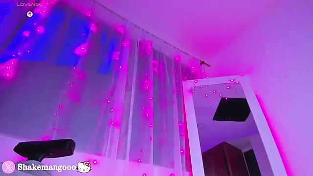 mangoshake  online show from March 26, 6:15 am