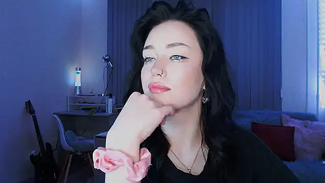 cutefrendlyuser online show from May 1, 10:13 pm