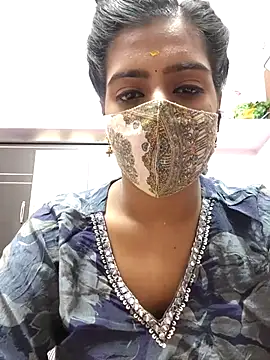 Tamil-Meenu12 online show from April 11, 7:03 am