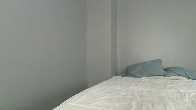 SexyBBW10790 online show from April 4, 2:05 pm