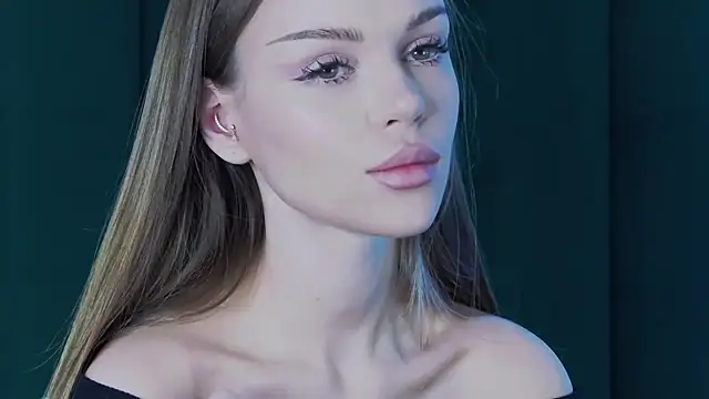 MarilynNova online show from February 19, 4:45 am