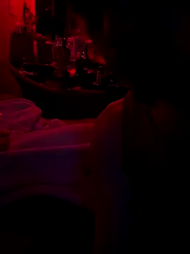 SalemStratton online show from September 29, 5:56 am