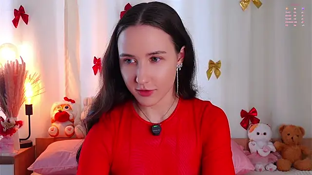 MaudAle online show from March 23, 1:12 am