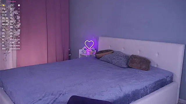 AccaCroyle online show from April 5, 7:57 pm