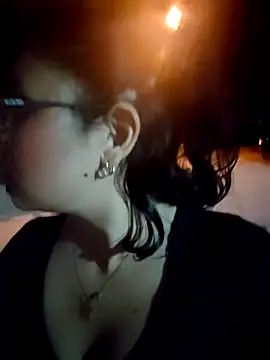 Lily-o online show from December 21, 2:38 am