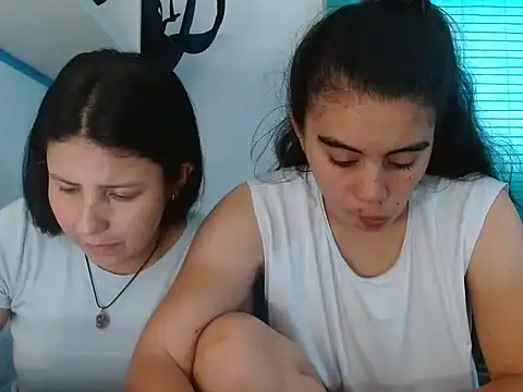 Arieeel 09 online show from April 11, 4:10 pm