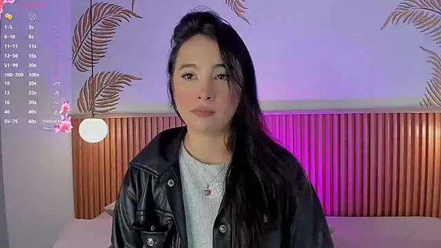 Valleriie  online show from February 23, 2:49 pm