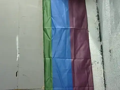 juicycum069 online show from April 1, 12:11 am